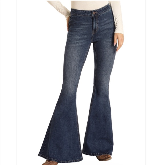 Lightly used Rock & Roll Cowgirl flare jeans dark wash - Picture 2 of 5